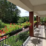 Фермерский дом Wakacyjne Nad Jeziorem Juksty *