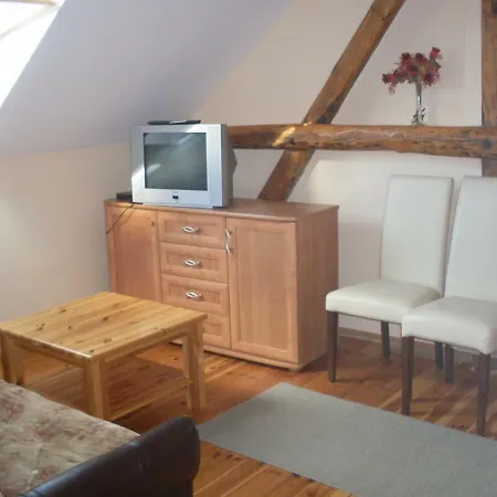 Wakacyjne Nad Jeziorem Juksty Farm stay *