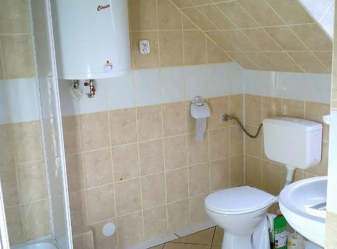 Farma Wakacyjne Nad Jeziorem Juksty Mrągowo